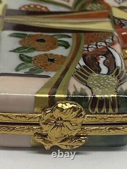 Limoges Peint Main Hand Painted Kimono Trinket Box With Sandals