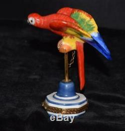 Limoges Peint Main Porcelain Hinged Trinket Box MACAWith PARROT ON STAND