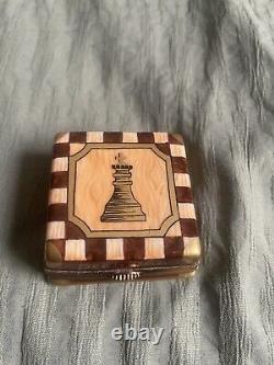 Limoges Peint Main Trinket box Chess Board With Magnetic Chess Set