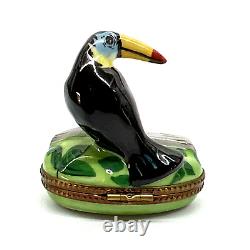 Limoges Perched Toucan Bird Porcelain Trinket Box France Peint Main