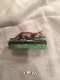 Limoges Pin Box Parry-vieille Vintage Red Fox In A Grassy Meadow