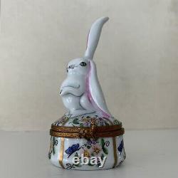 Limoges Porcelain Trinket Box Bunny Rabbit Butterfly Egg Easter Peint Main Repai