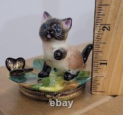 Limoges Siamese Cat With Butterfly Porcelain Trinket Box France Peint Main