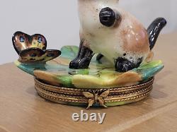 Limoges Siamese Cat With Butterfly Porcelain Trinket Box France Peint Main