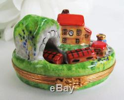Limoges Train Tunnel Moving Crossing Arm Limited Edition Trinket Box Rare
