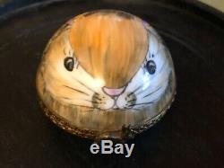 Limoges Trinket Box France Bunny Rabbit with Bunny Clasp Chamart