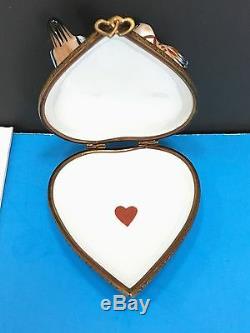 Limoges Trinket Box Heart & Love Birds France Excellent