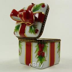 Limoges Trinket Box Peint Main Christmas Present Hand Painted Signed