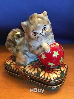 Limoges Trinket Box Playful Persian Kitten Cushioned upon Sunflower Ornate Box