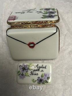 Limoges peint main France Love Letter Box w Letter Sealed with a Kiss Artoria