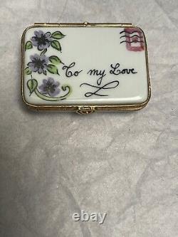 Limoges peint main France Love Letter Box w Letter Sealed with a Kiss Artoria