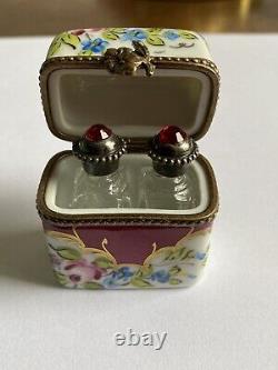 Limoges trinket box peint main box with two perfume bottles