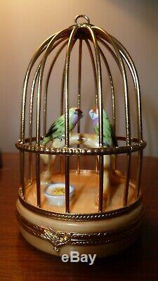 Limogues Artoria Peint Main Bird Cage Trinket Box Signed Excellent condition