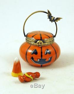 NEW FRENCH LIMOGES TRINKET BOX HALLOWEEN JACK'O LANTERN PUMPKIN BASKET With CANDY