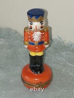 NO BOX Limoges France Hinged Trinket Box CHRISTMAS NUTCRACKER 3