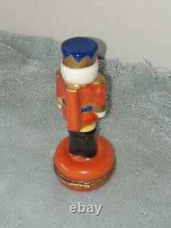 NO BOX Limoges France Hinged Trinket Box CHRISTMAS NUTCRACKER 3