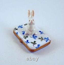 New Authentic French Limoges Trinket Box White Bunny Rabbit on Clover Leaves