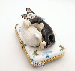 New French Limoges Trinket Box Black Cat Playing w Purse Bag on Lucky Clover Box