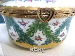 New Rochard Studio Cupids Limoges Box Porcelain Tabatiere Exquisite Valentine's