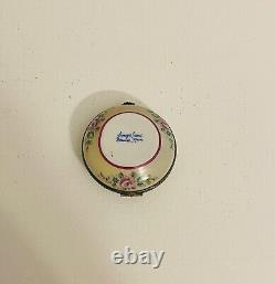 Old France Flower Bouquet Round Limoges Trinket Box Peint Main Limoge