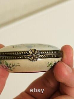 Old France Flower Bouquet Round Limoges Trinket Box Peint Main Limoge