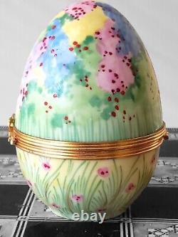 Peint Main Limited Edition LimogesEgg by Pierre Arquié