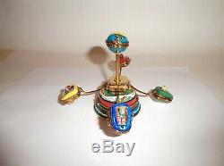 Peint Main Limoges Carnival Ride with Four Separate Cars Trinket Box