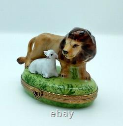 Peint Main Limoges France Lion and Lamb hand painted Trinket Box FREE SHIP