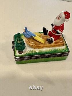 Peint Main Limoges France Trinket Box Santa On Sleigh With Skis And Tree