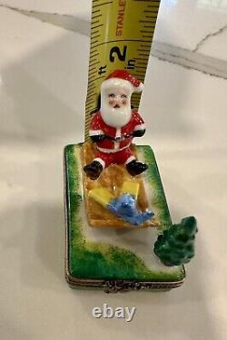 Peint Main Limoges France Trinket Box Santa On Sleigh With Skis And Tree