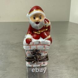 Peint Main Limoges Porcelain SANTA CLAUS IN CHIMNEY Trinket Box Christmas