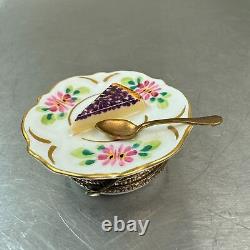 Peint Main Limoges Porcelain SLICE OF PIE with Spoon & Plate Trinket Box