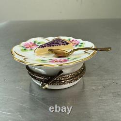 Peint Main Limoges Porcelain SLICE OF PIE with Spoon & Plate Trinket Box