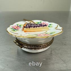 Peint Main Limoges Porcelain SLICE OF PIE with Spoon & Plate Trinket Box