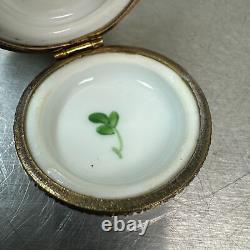 Peint Main Limoges Porcelain SLICE OF PIE with Spoon & Plate Trinket Box