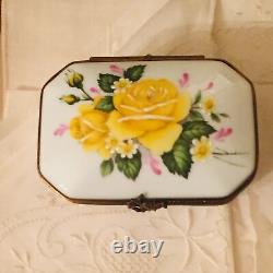 Peint Main Limoges Yellow Rose of Texas Porcelain Box Pierre Hand Painted Vtg 3