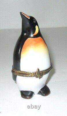 Peint Main Limoges box case trinket Rochard France Emperor Penguin