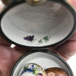 RARE Limoges Hat Box Cat / Kitten Inside Floral Hinged Trinket Peint Main France