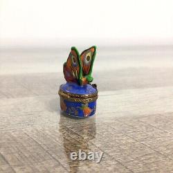 ROCHARD Limoges France Peint Main Small Butterfly Trinket Box