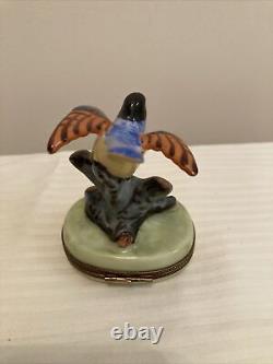 Rare Limoges Peint Main Chamart Bird On Branch Trinket Box