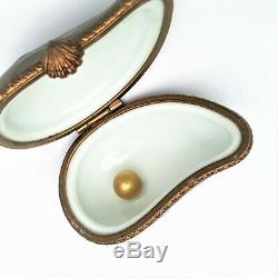 Retired Limited Edition Pierre Arquie Oyster with Pearl Limoges Trinket Box