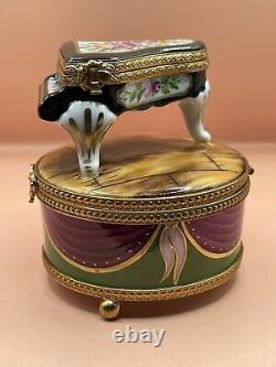 Rochard Limoges France Peint Main (Hand-Painted) Piano on Stage Music Box