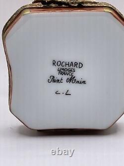 Rochard Limoges France Peint Main Lady Hat Model/Display Trinket Box