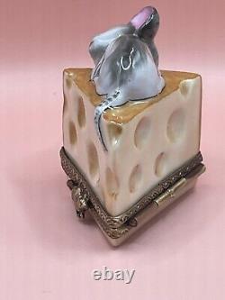 Rochard Limoges France Pient Main Mouse Sleeping on Cheese Trinket Box