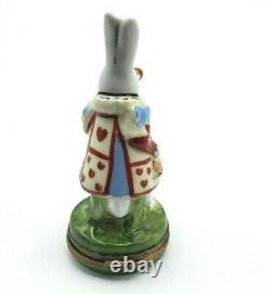 Rochard RARE Rabbit Guard Queen of Hearts