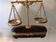 Scale. Of Justice. Limoges Trinket Box, Peint Main France