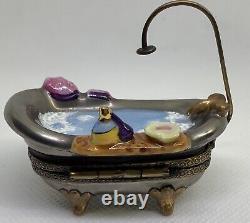 Signed Numbered French Limoges Peint Main Box With Duck