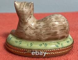 TIFFANY & Co. LIMOGES FRANCE CAT TRINKET BOX PEINT MAIN HAND PAINTED