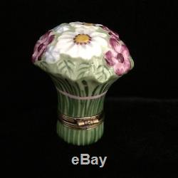 VINTAGE! A Touch of Spring CHAMART EXCLUSIVE LIMOGES trinket box