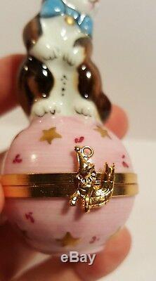 VTG NEW IN BOX FRENCH LIMOGES HAND MADE TRINKET BOX CAT SIT IN A BALL With COA